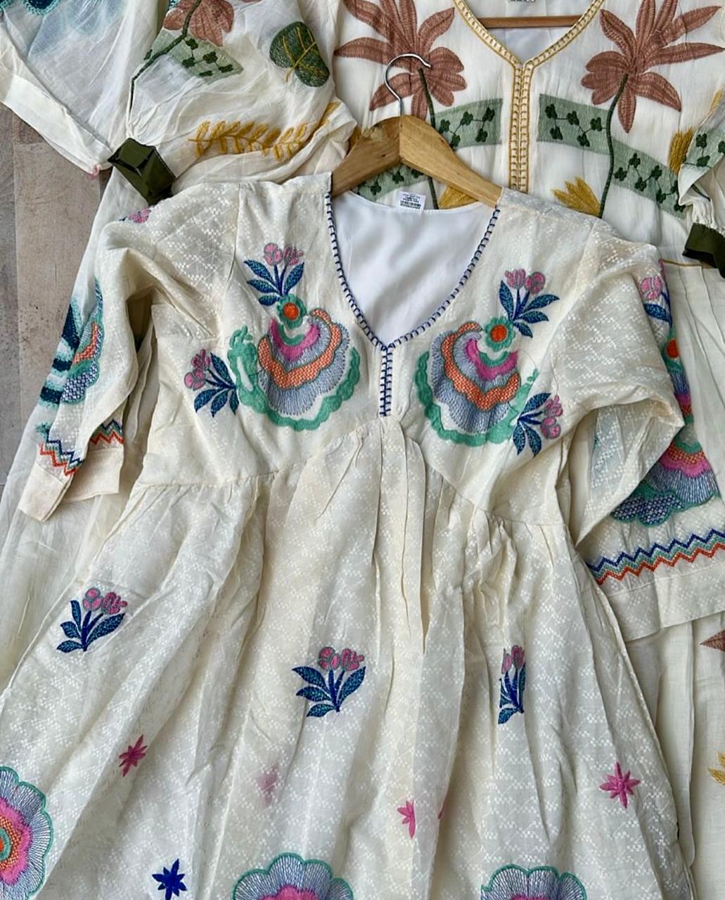 Multi Floral Embroidered Puff Sleeves Empire Maxi Dress - VEARMEE