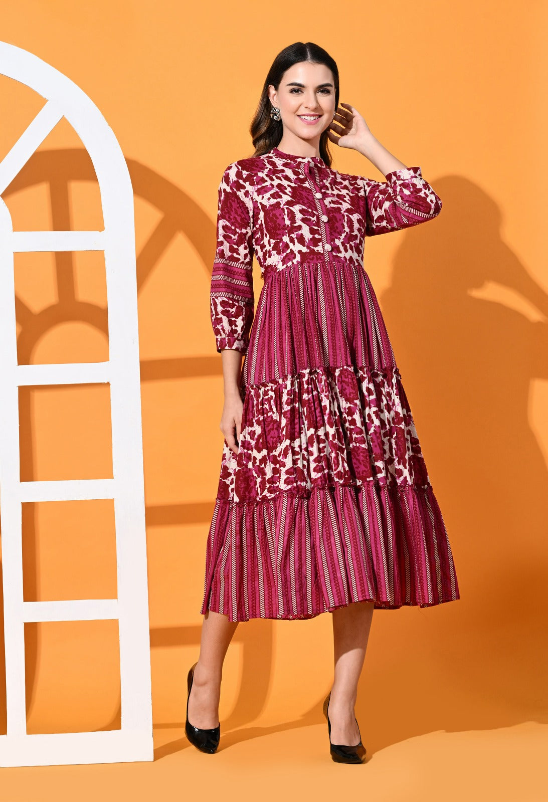 Red Abstract Printed Fit & Flare Tiered Midi Dress - VEARMEE